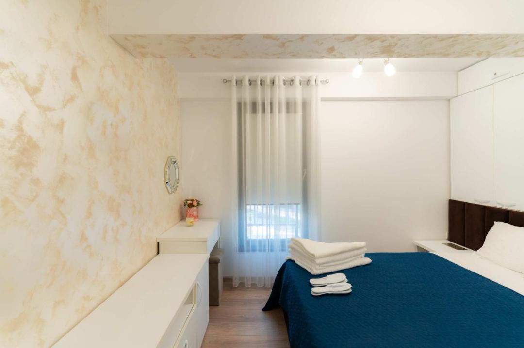 Photo of Bedroom in Saturn