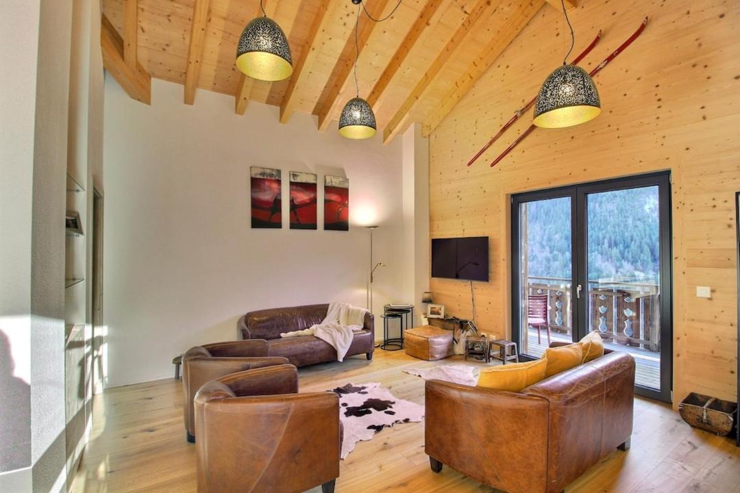 Photo of Livingroom in Champery