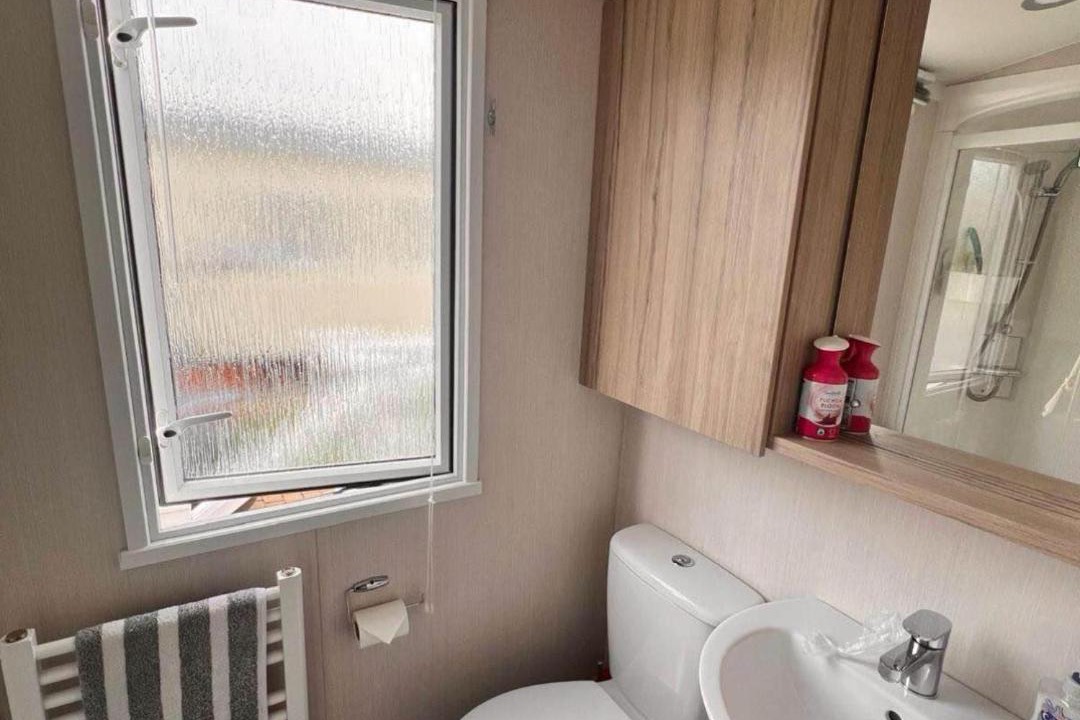 Photo of Bathroom in Hamworthy