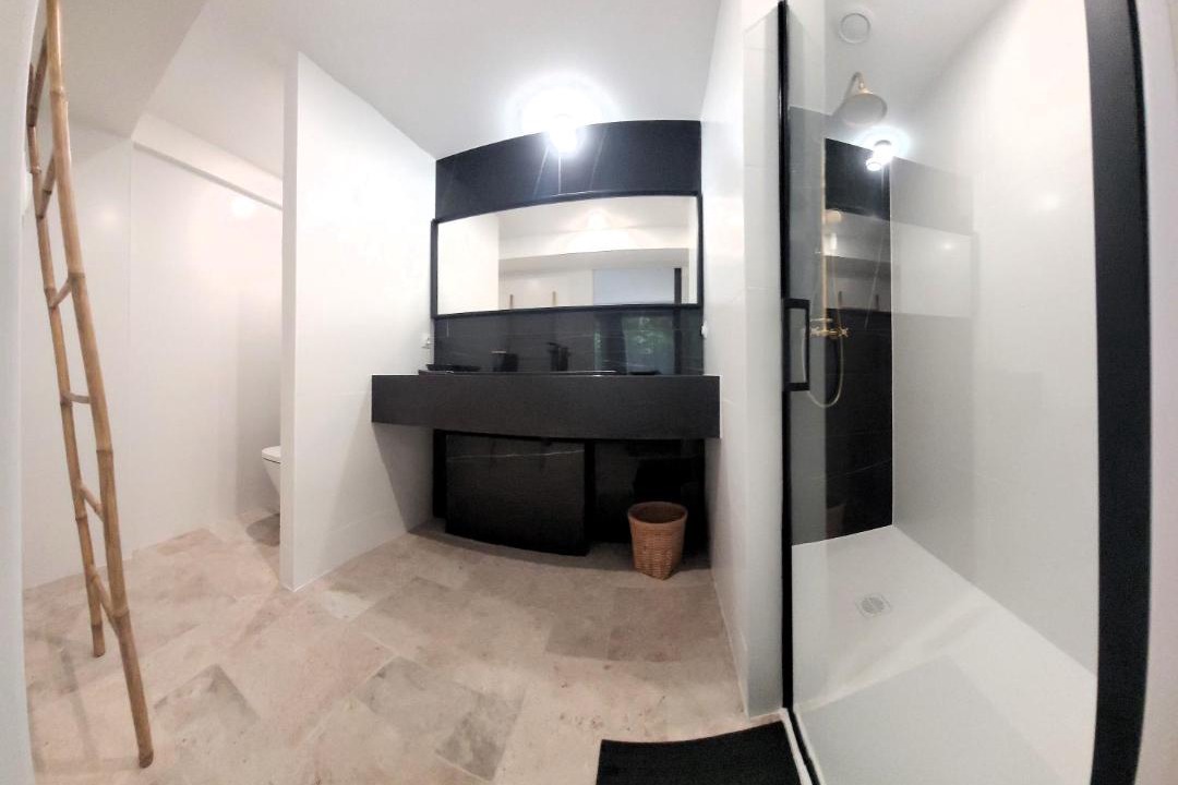 Photo of Bathroom in Sainte-Colombe-de-Peyre