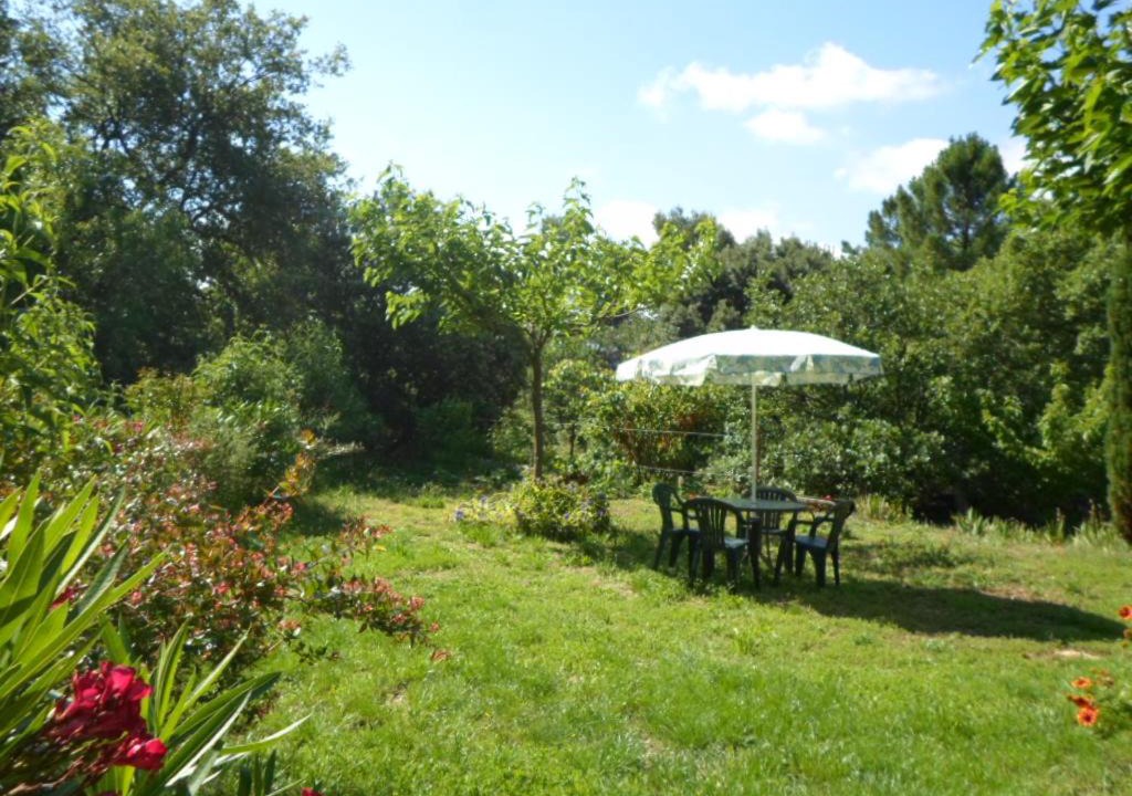 Photo of Outdoor in Ampus