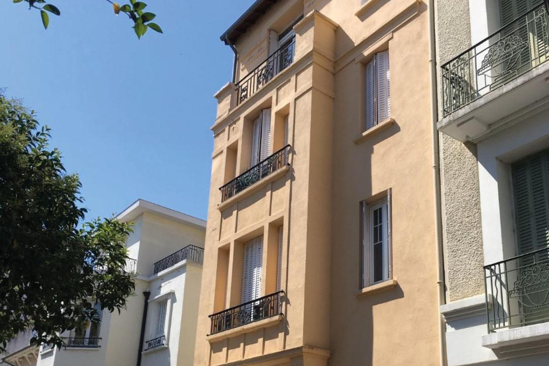 Photo of Buildings in Thermal