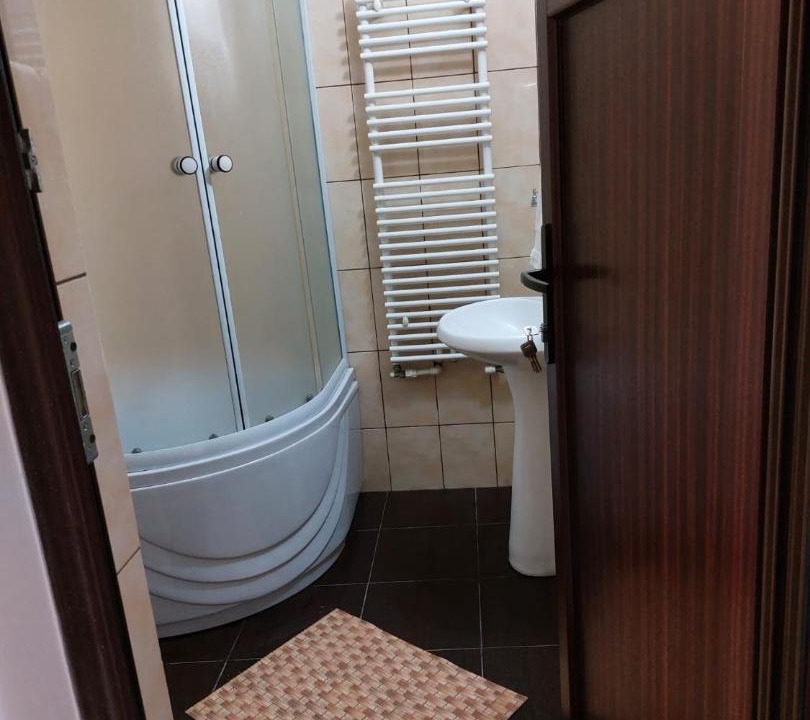 Photo of Bathroom in Nehoiu