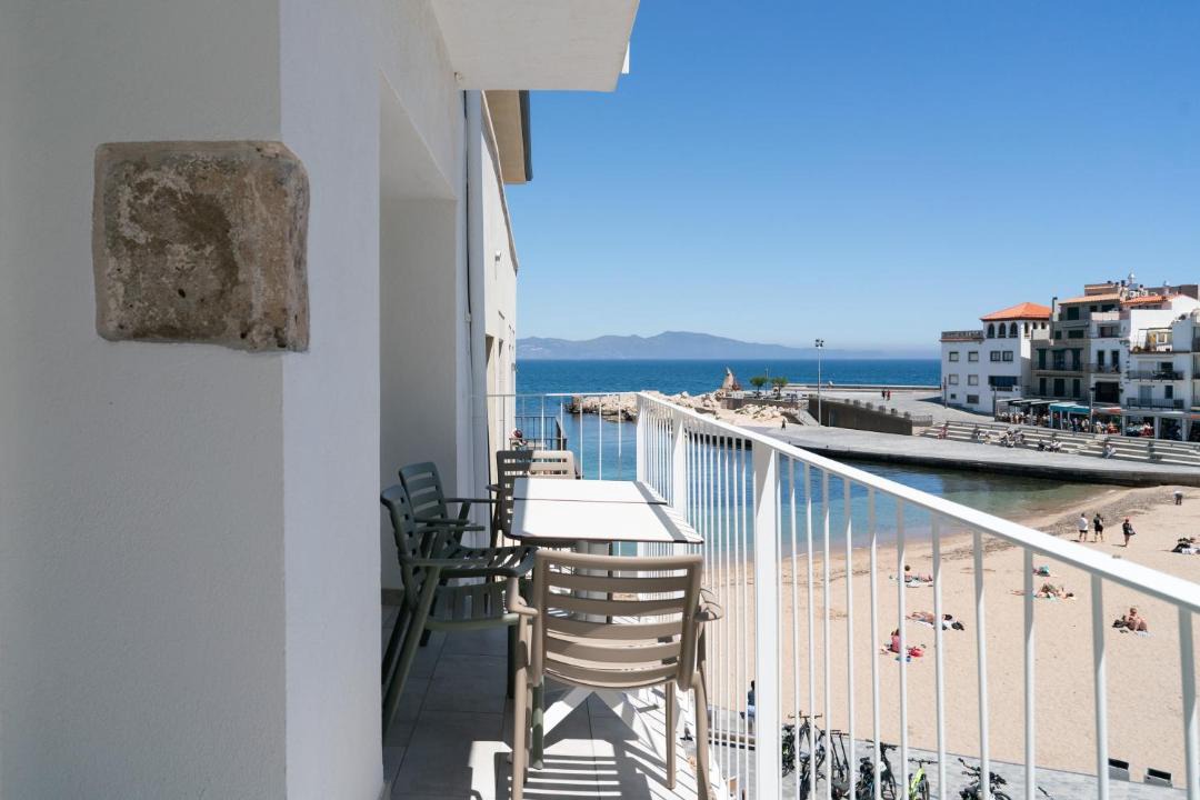 Photo of Patio Balcony in L'Escala