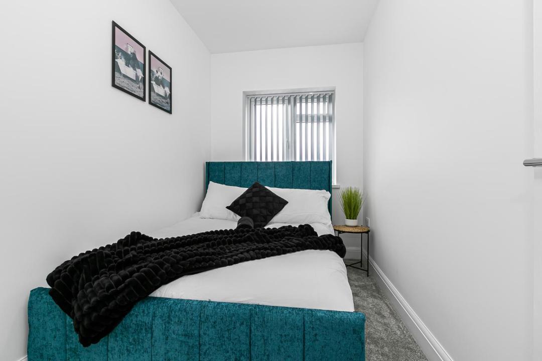 Photo of Bedroom in London Borough of Hounslow