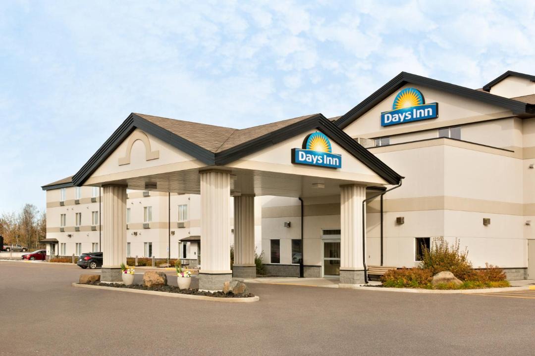 Photo of Others in Thunder Bay
