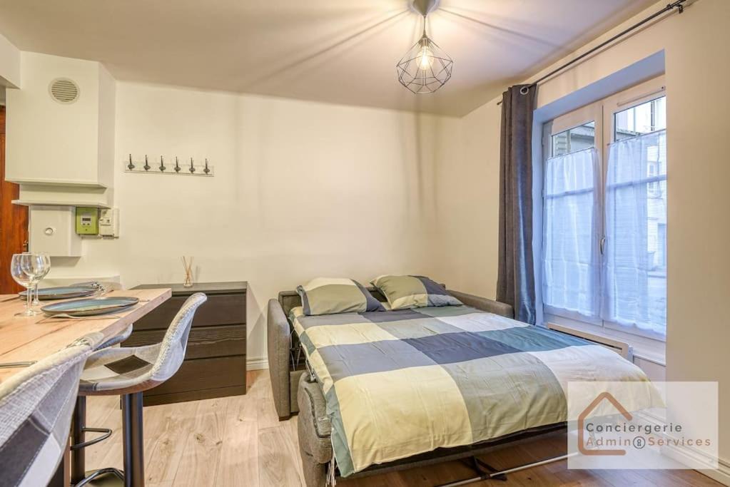 Photo of Bedroom in Jean Moulin - Marius Berliet