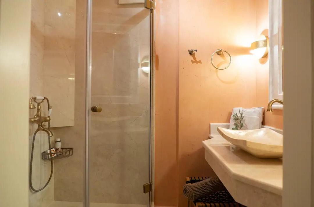 Photo of Bathroom in Volos
