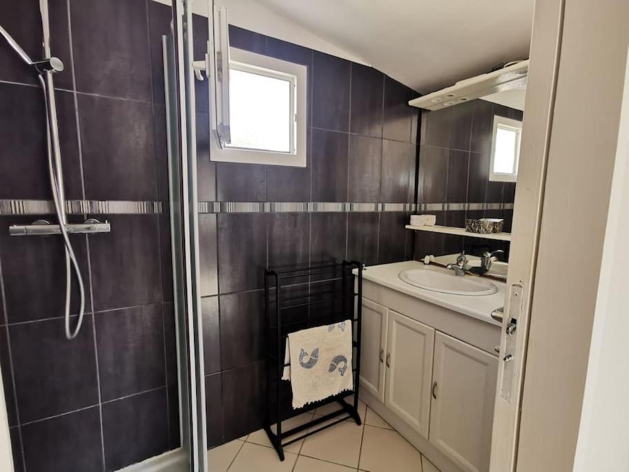 Photo of Bathroom in La Plaine-sur-Mer