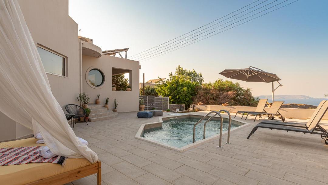 Photo of Patio Balcony in Vathianos Kampos
