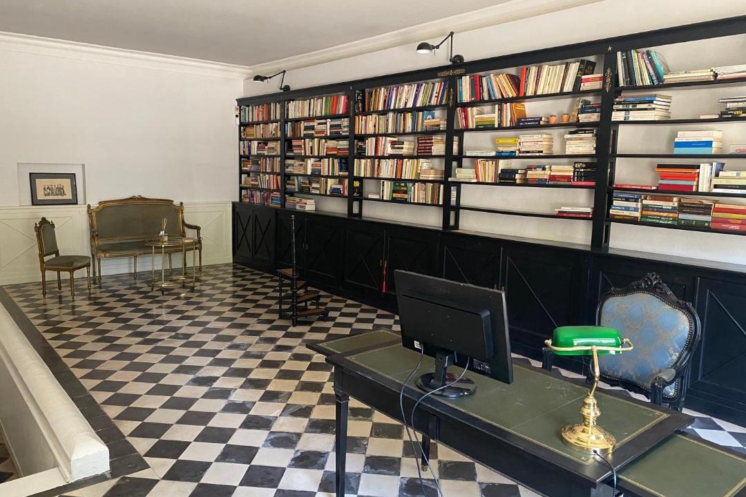 Photo of Livingroom in Cenac
