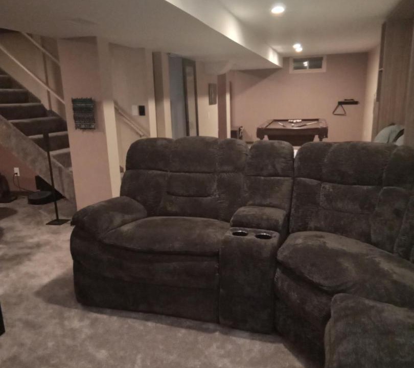 Photo of Livingroom in Lansing