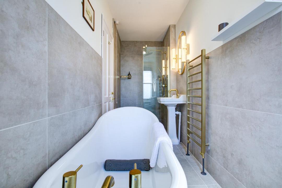 Photo of Bathroom in Leigh-on-Sea
