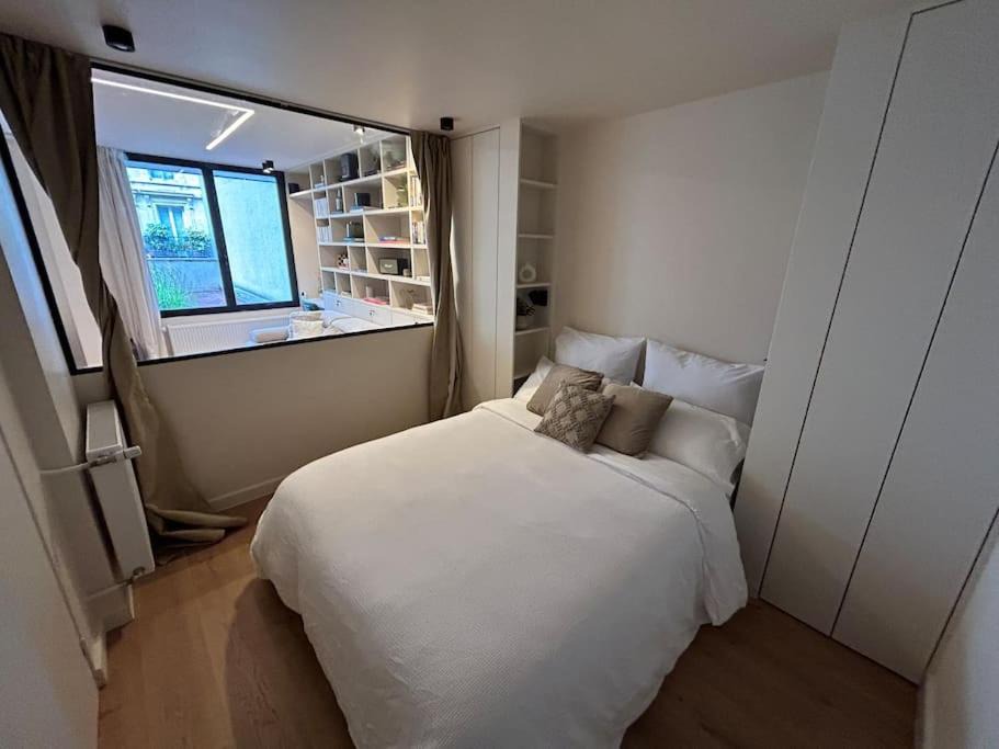 Photo of Bedroom in Porte-Dauphine
