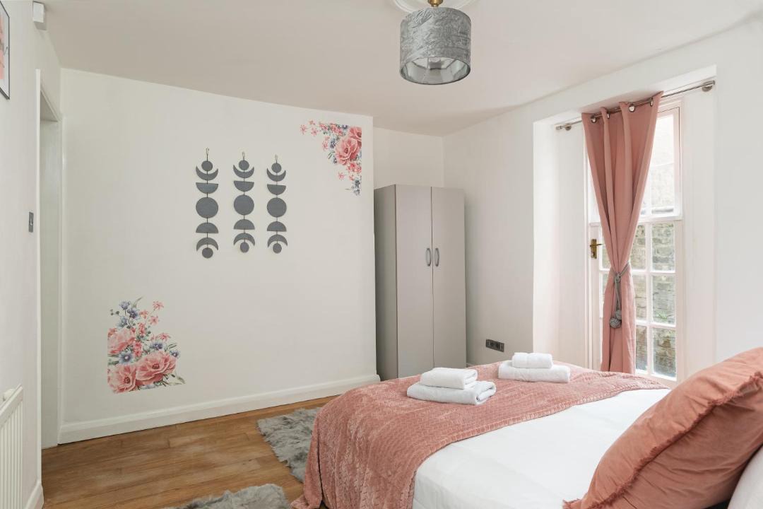 Photo of Bedroom in St. Pancras