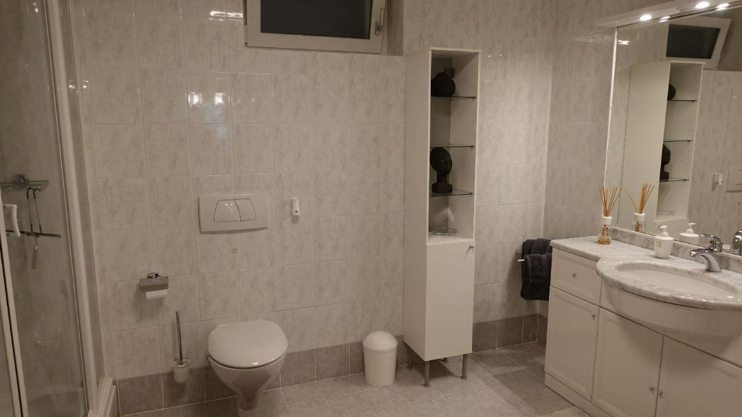 Photo of Bathroom in Purasca