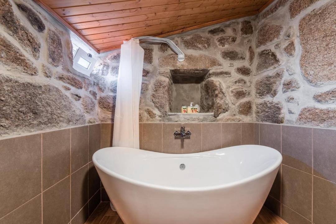 Photo of Bathroom in Cabril