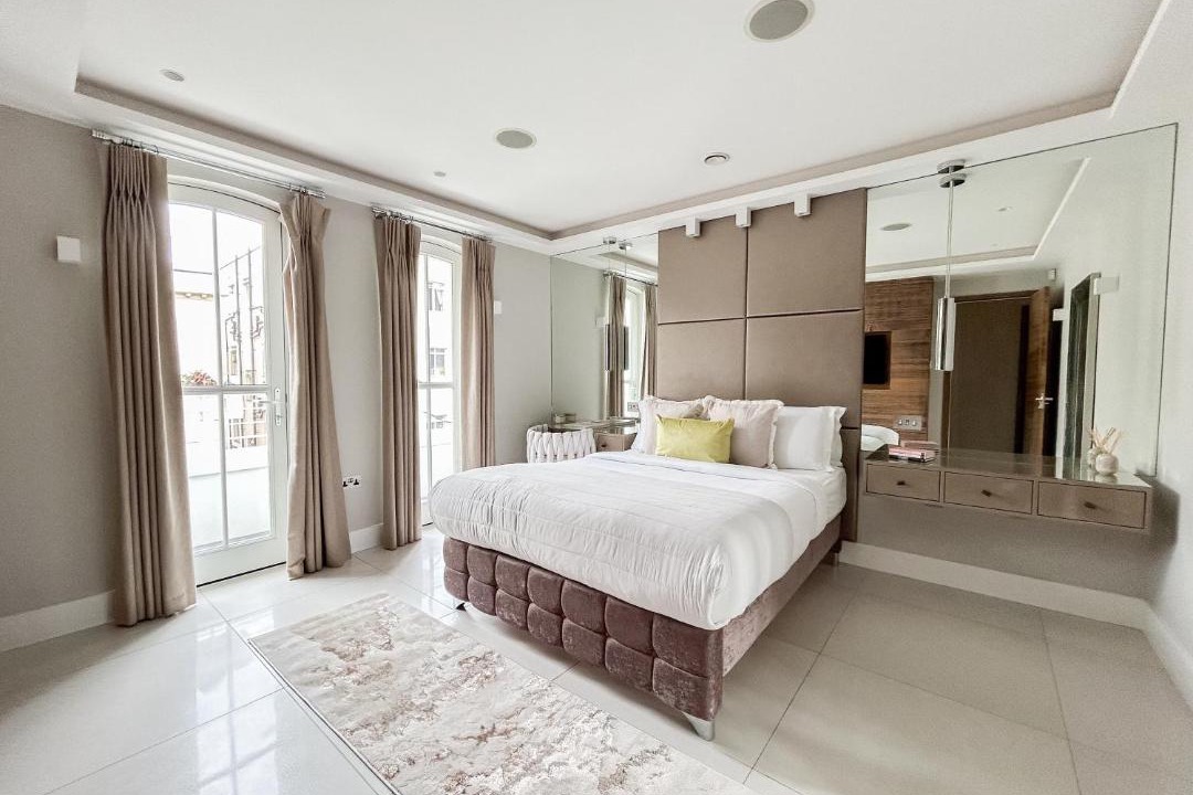 Photo of Bedroom in Bayswater