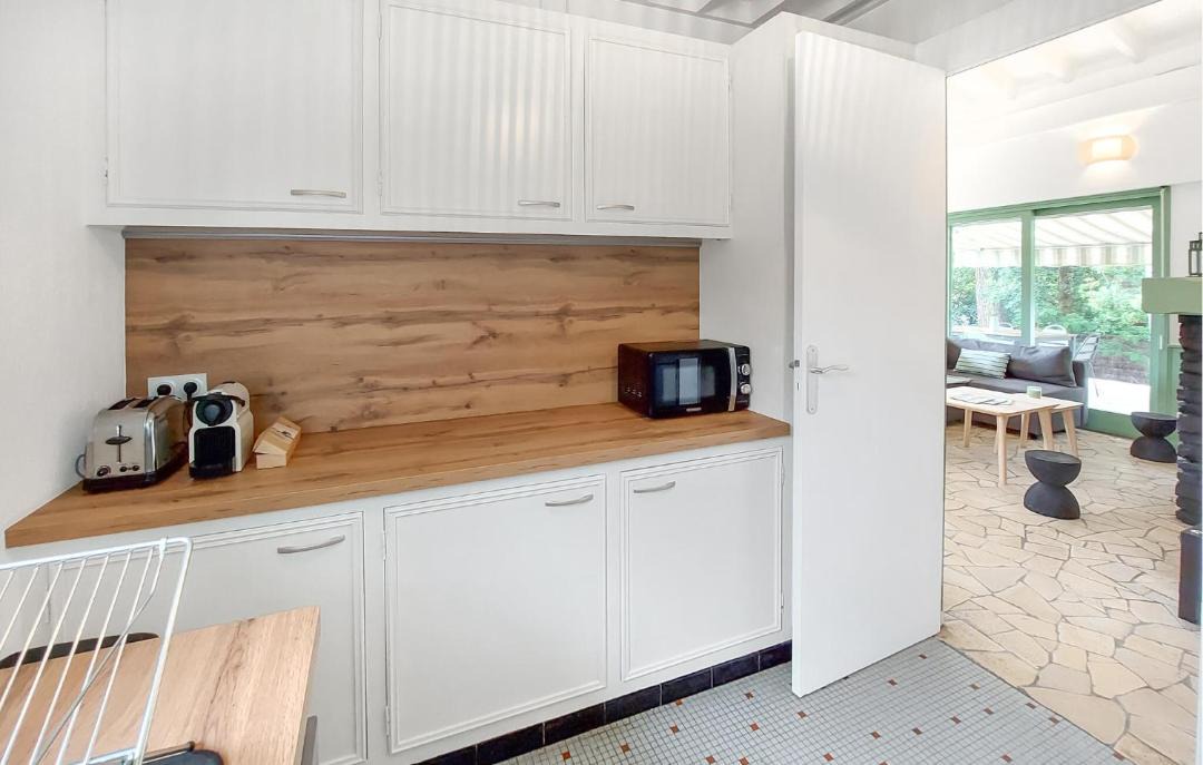 Photo of Kitchen in Piraillan