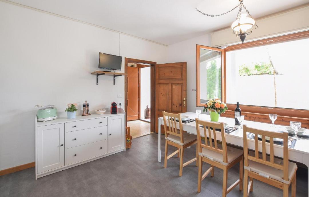 Photo of Kitchen in Lamon