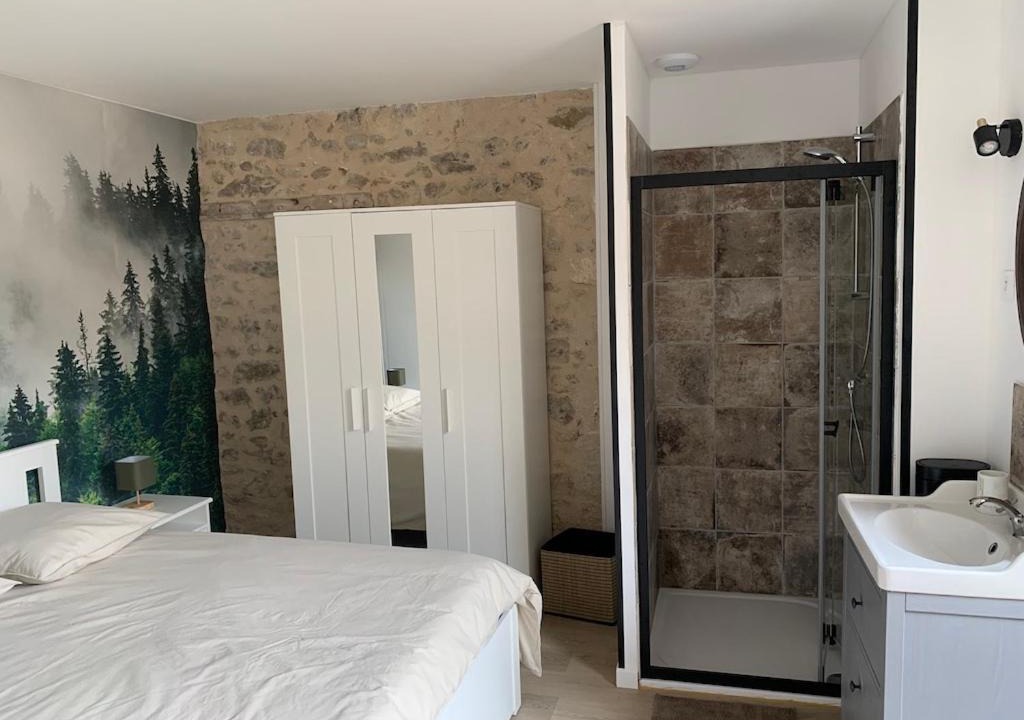 Photo of Bedroom in Chenaud