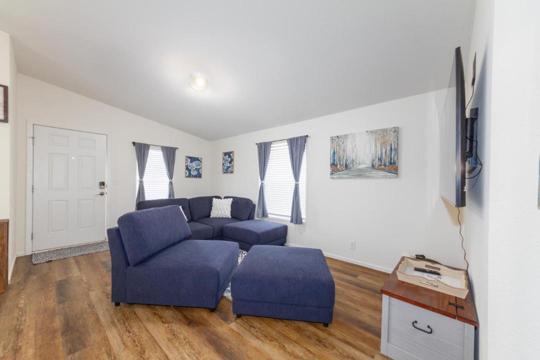 Photo of Livingroom in Nevada - Lidgerwood
