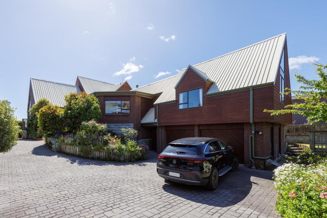 Photo of Buildings in Raumati South