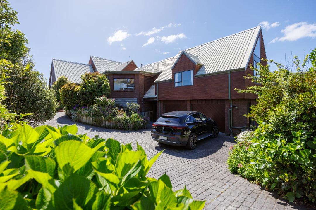 Photo of Buildings in Raumati South