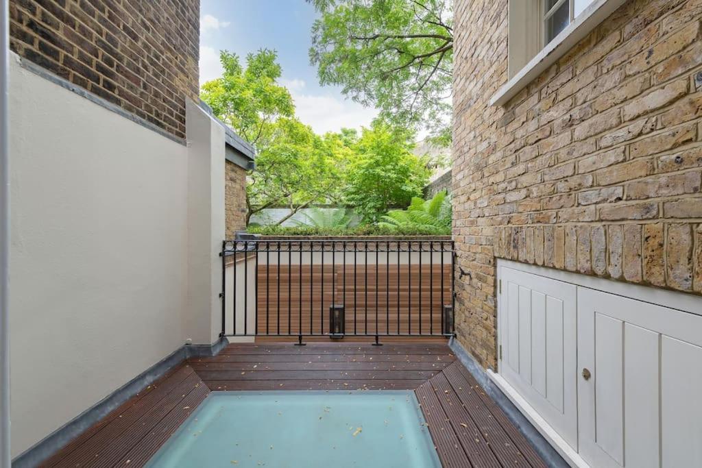 Photo of Patio Balcony in Belgravia