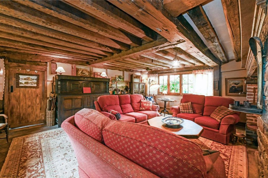 Photo of Livingroom in Barns Green