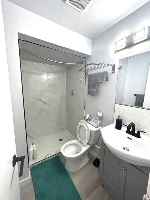 Photo of Bathroom in Highland Park