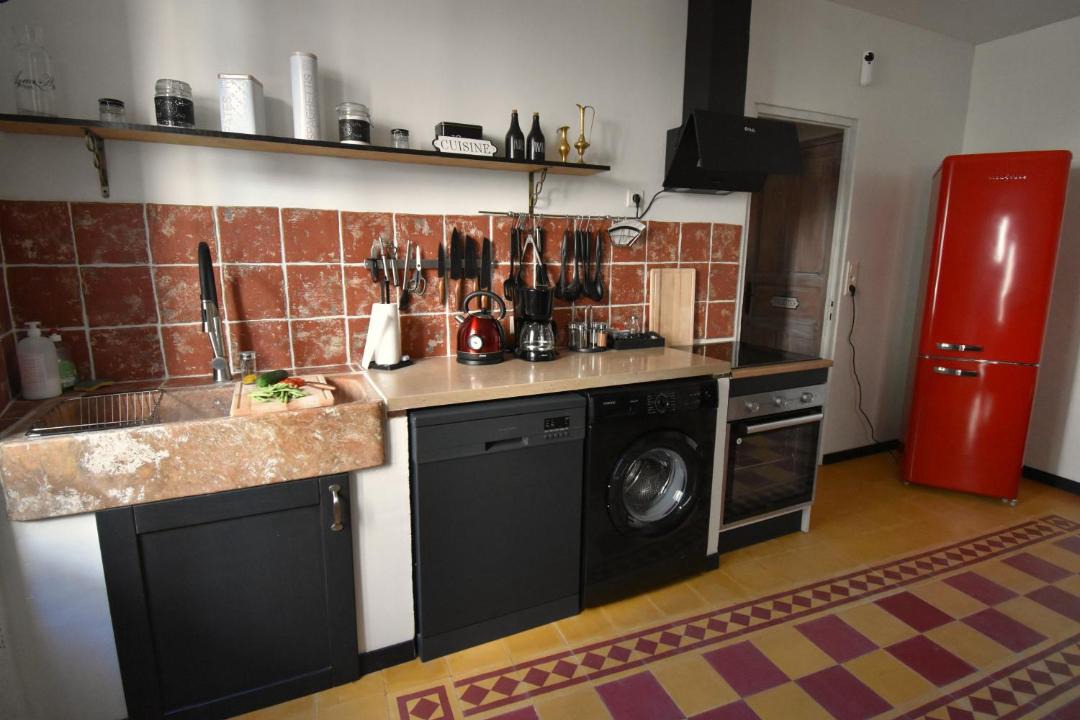 Photo of Kitchen in Saint-Marcel-d'Aredeche