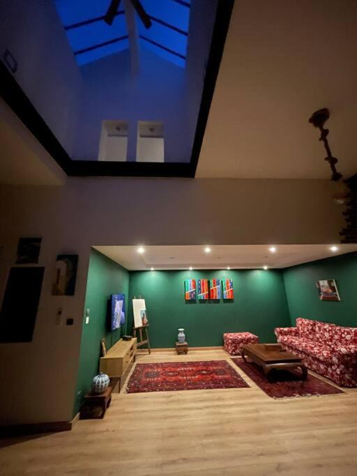 Photo of Livingroom in Quartier de France