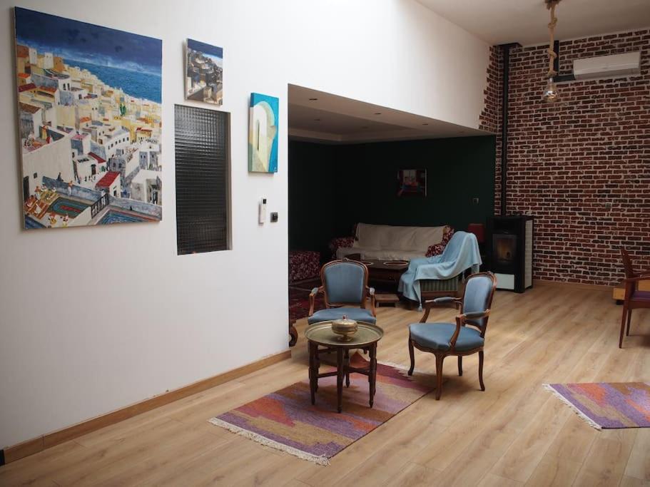 Photo of Livingroom in Quartier de France