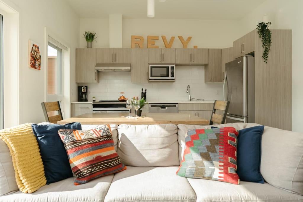Photo of Livingroom in Revelstoke