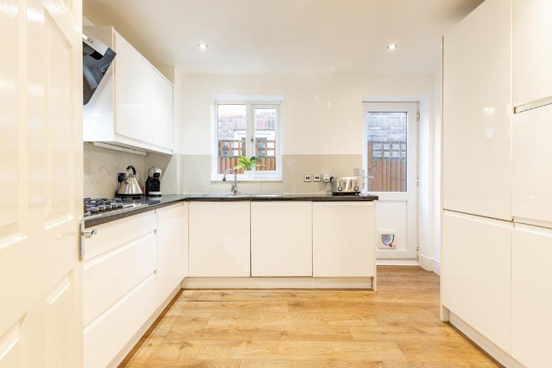 Photo of Kitchen in Runnymede