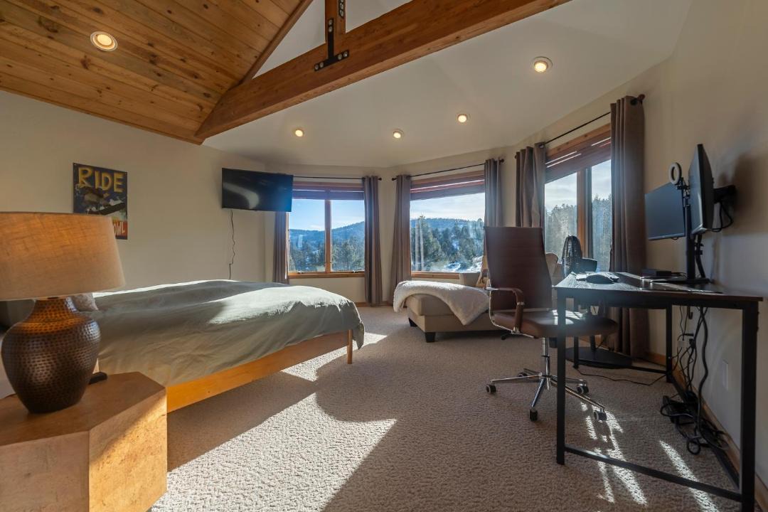 Photo of Livingroom in Livingston