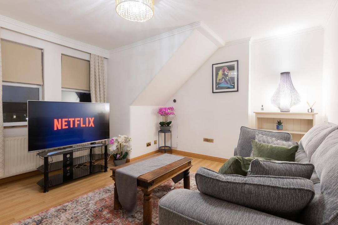 Photo of Livingroom in Walpole