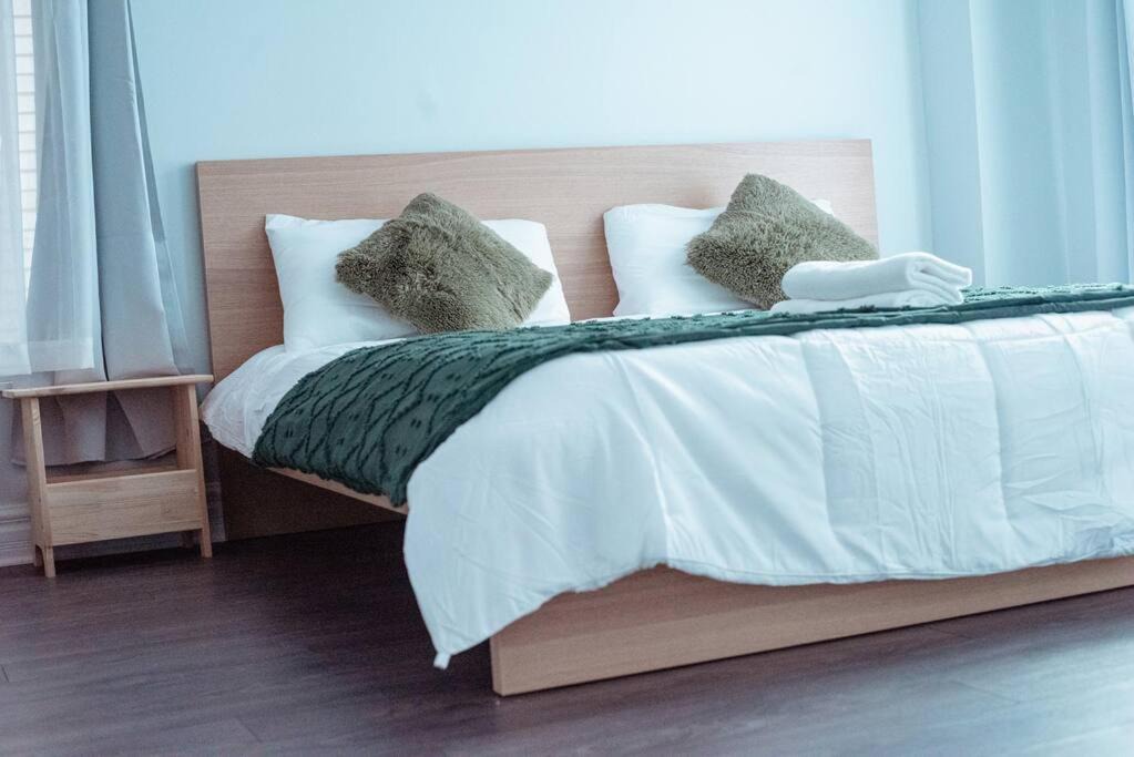 Photo of Bedroom in Ville-Marie