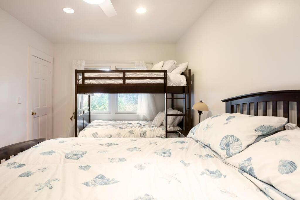 Photo of Bedroom in New London