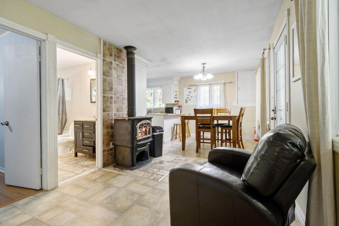 Photo of Livingroom in Notre-Dame-de-la-Paix