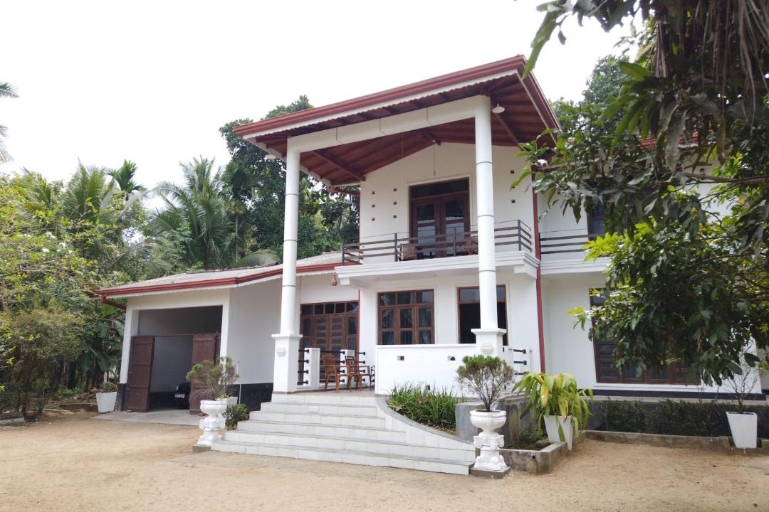 Photo of Others in Pinnawala