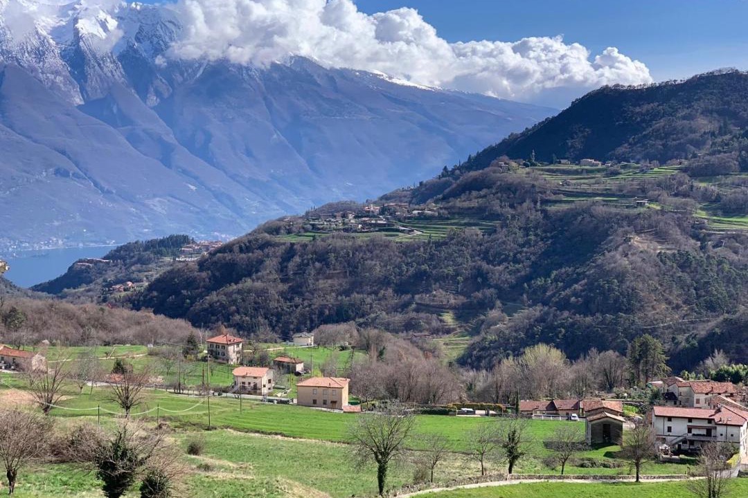 Photo of Others in Vesio