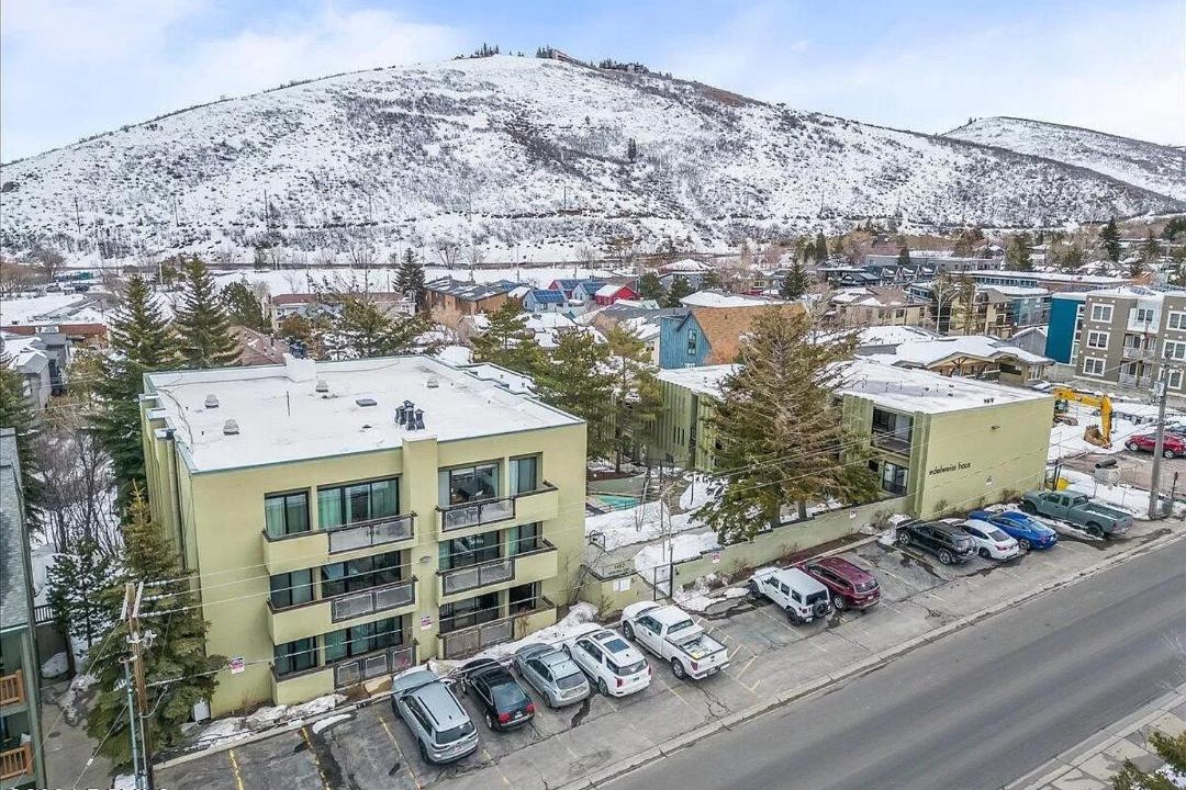 Photo of Buildings in North Park City
