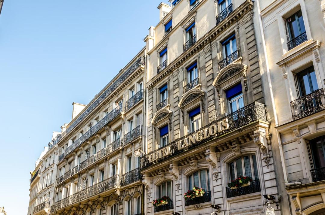 Photo of Buildings in 9th Arrondissement