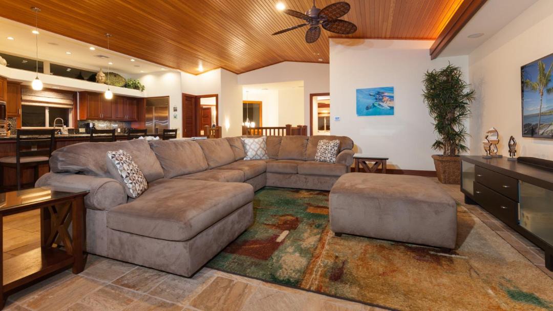 Photo of Livingroom in Kamuela