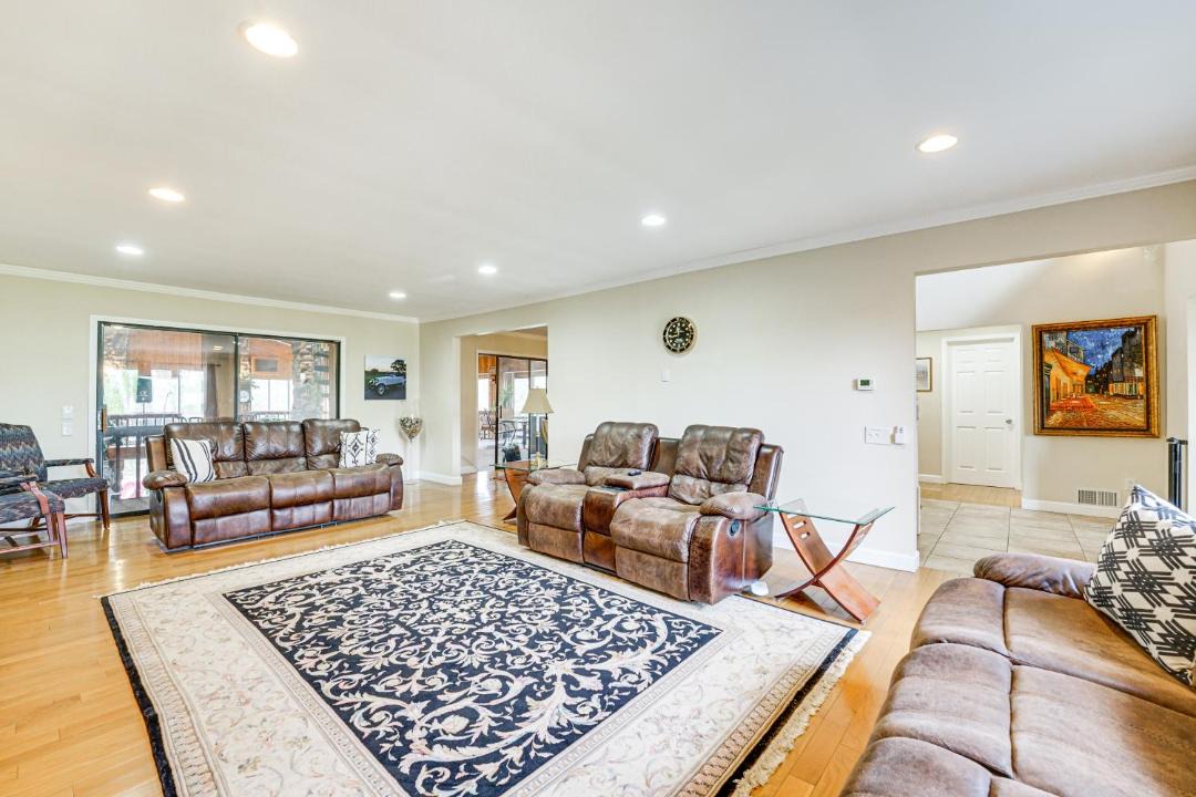Photo of Livingroom in Bloomfield Hills