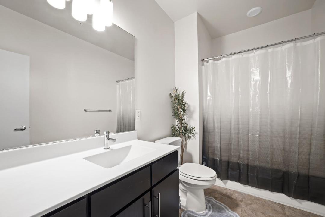 Photo of Bathroom in Fifth Ward