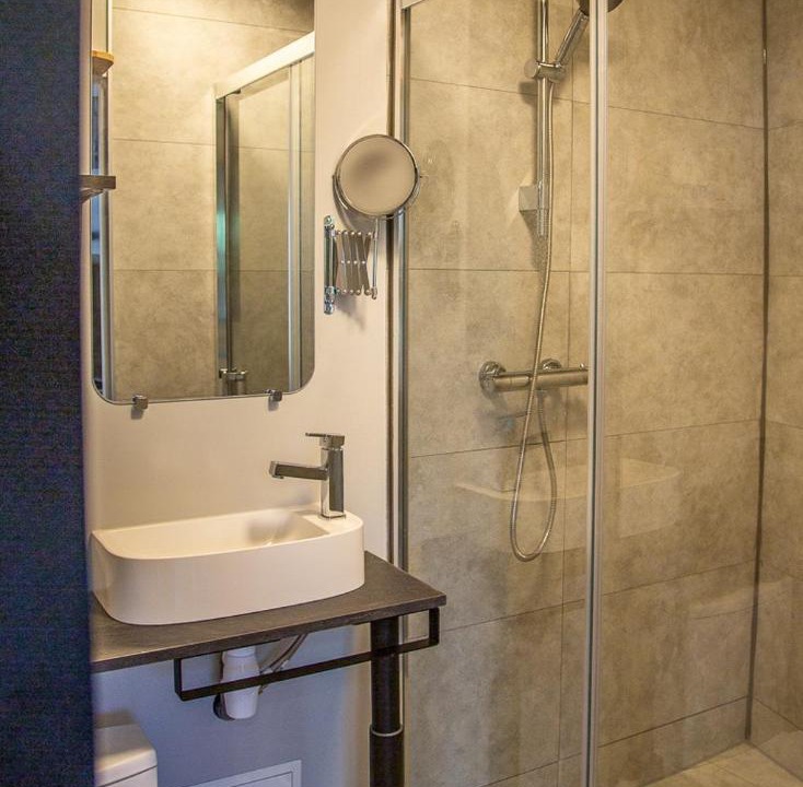 Photo of Bathroom in Saint-Aubin-de-Medoc