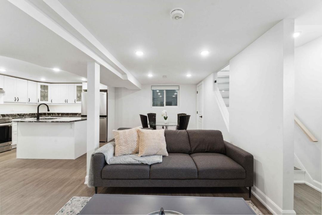 Photo of Livingroom in Bells Corners